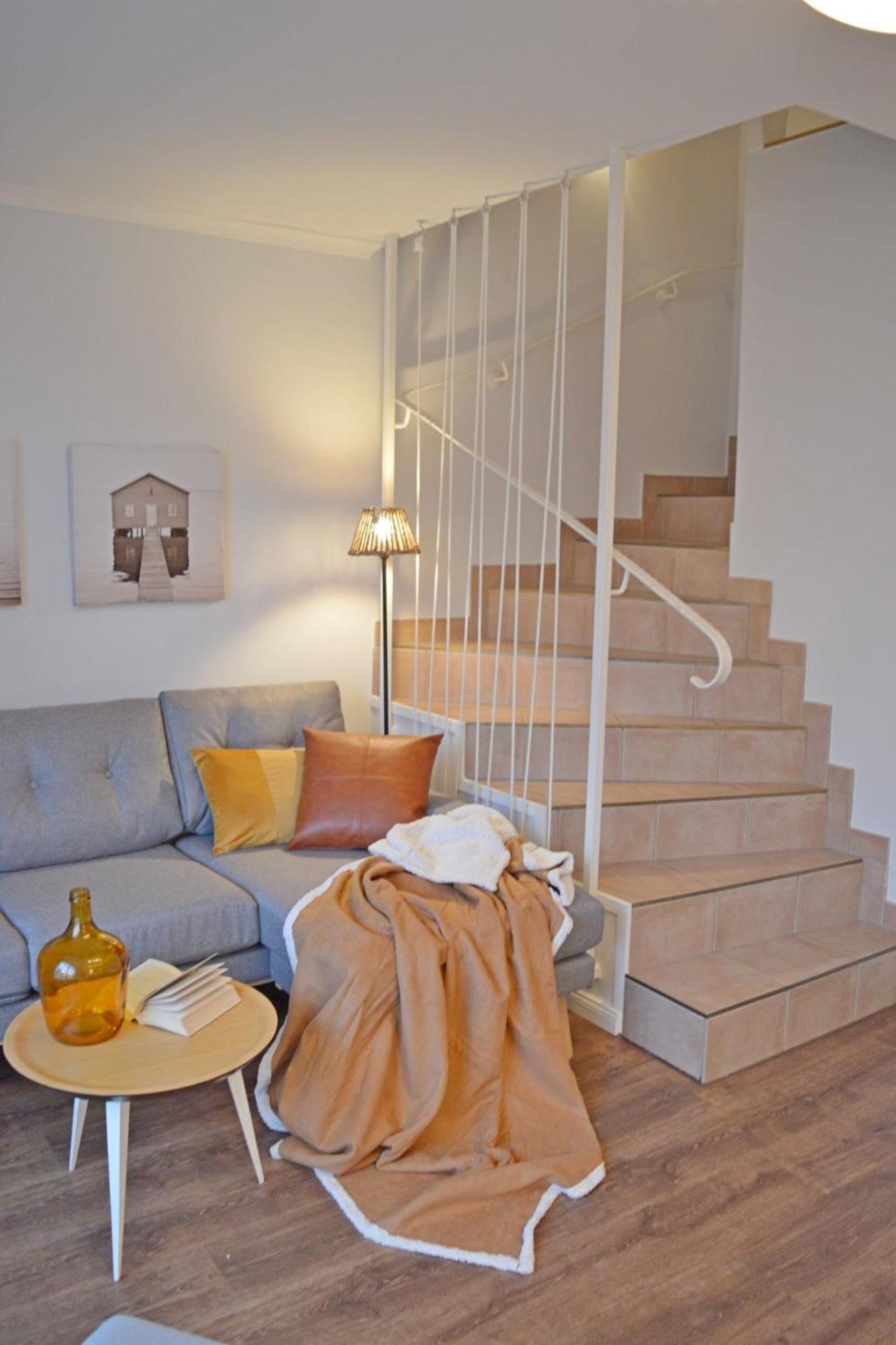 Morderne 3-Zimmerwohnung In Einer Hausscheibe Unter Reet 베스터란트 외부 사진