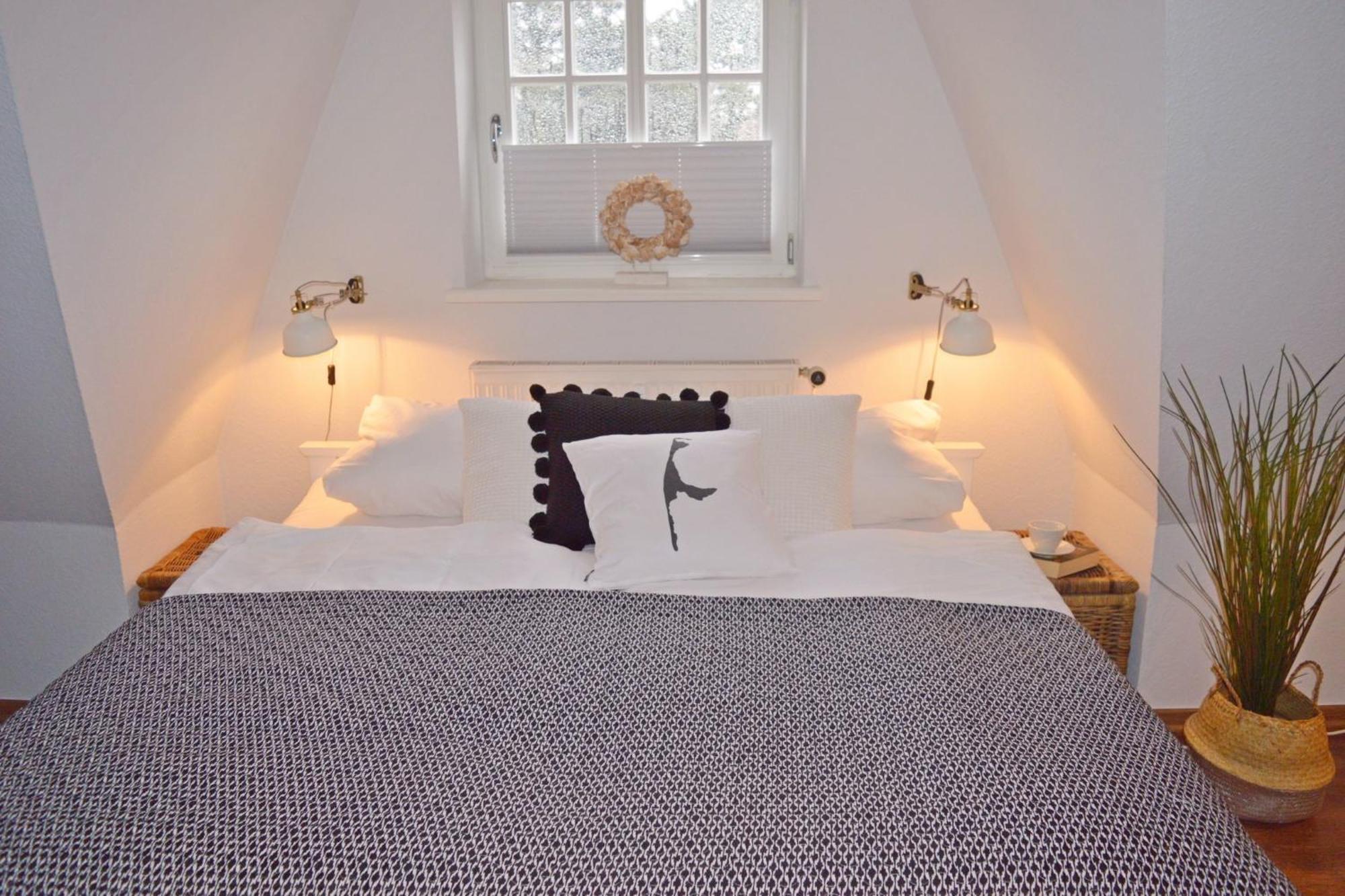 Morderne 3-Zimmerwohnung In Einer Hausscheibe Unter Reet 베스터란트 외부 사진